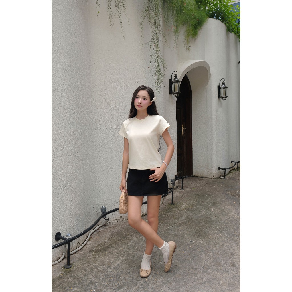 Áo Thun Baby Tee Trơn VEQISTU, Áo Thun Trơn Nữ Local Brand 100% Cotton Premium Đã Xử Lý Co Rút